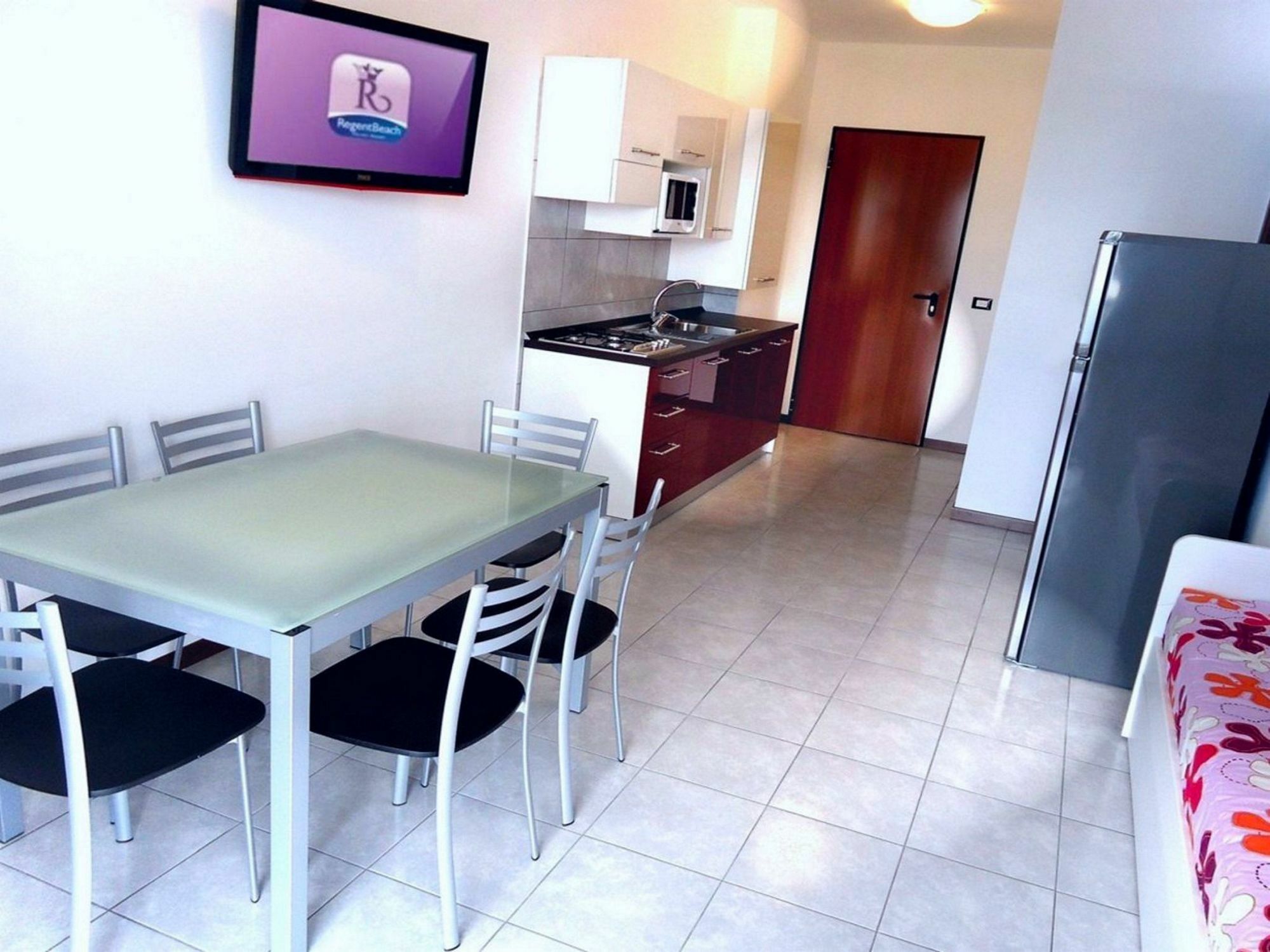Residence Regent Beach بيبيوني المظهر الخارجي الصورة