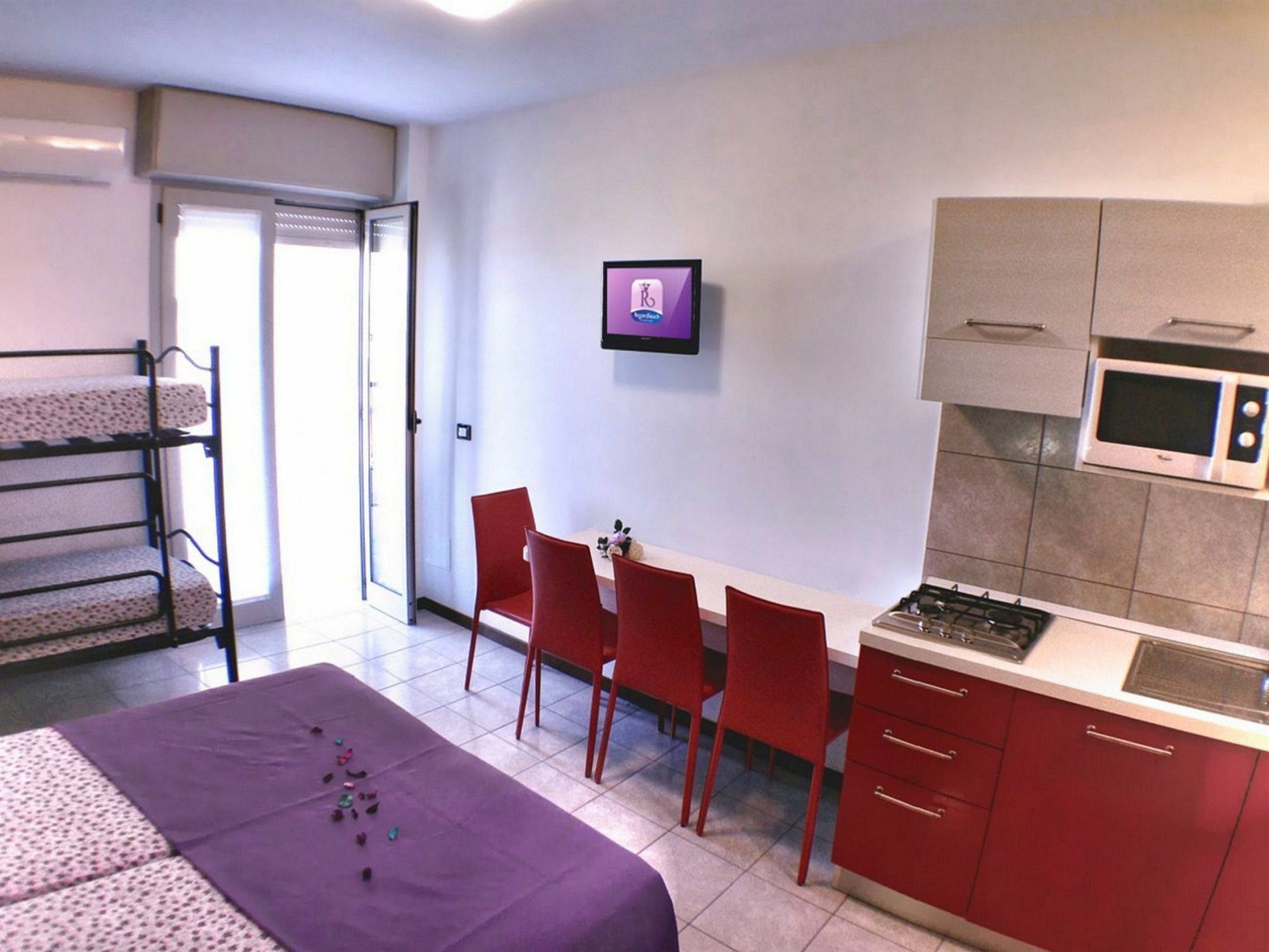 Residence Regent Beach بيبيوني المظهر الخارجي الصورة
