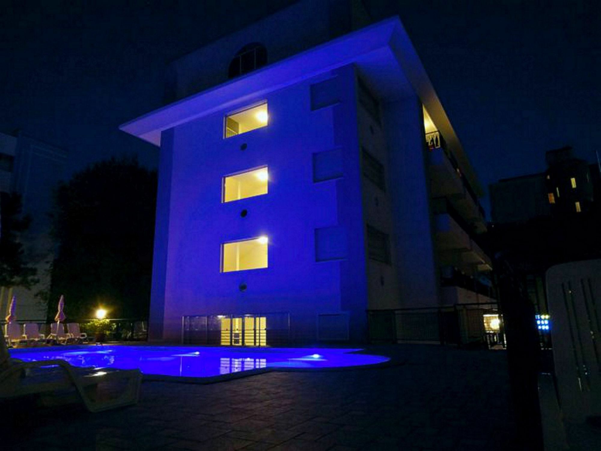 Residence Regent Beach بيبيوني المظهر الخارجي الصورة